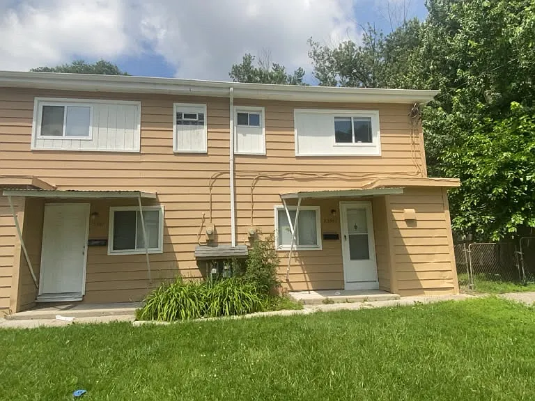 33507 Berville Ct — Photo 16
