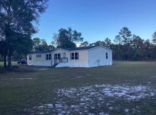 1025 Lakeview Point Rd, Quincy, FL 32351