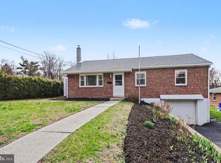 11 W Highland Ave, Enola, PA 17025