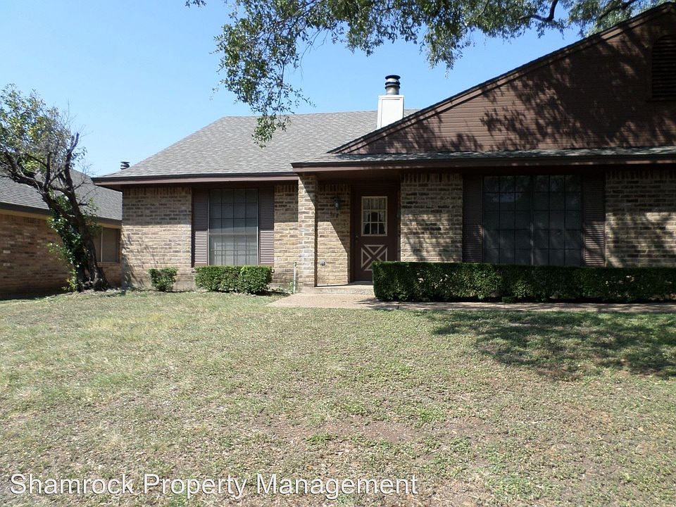 1st image of 908 Briar Dr