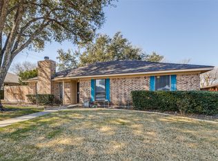 809 Broadmoor Dr, Mesquite, TX