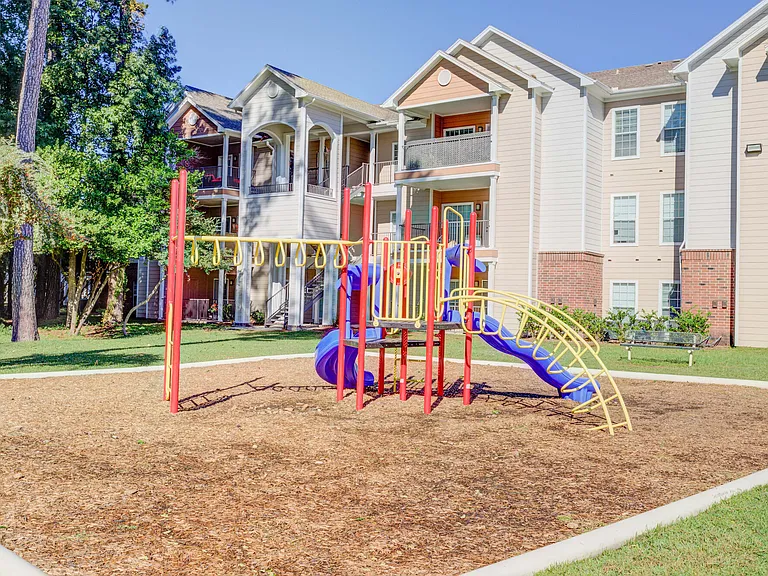 IMT Woodland Meadows — Photo 18