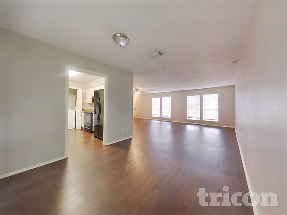 5th image of 11119 Daybreak Ln