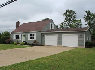 951 Lancaster St, Marietta, OH 45750
