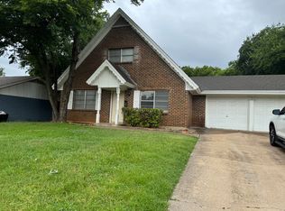 606 Martha St, Euless, TX 76040