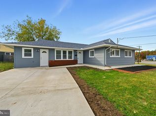 2 Augusta Dr, Newark, DE 19713