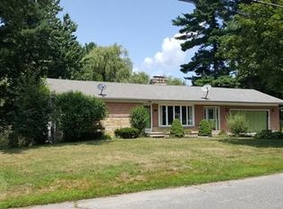 196 Marmon St, Springfield, MA 01129