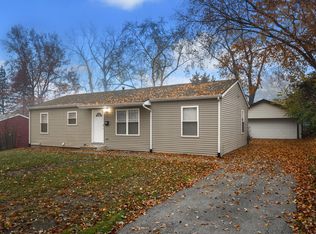 208 Mac Gregor Rd, Lockport, IL 60441