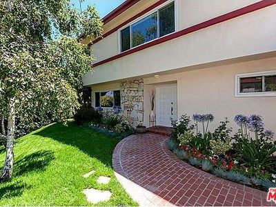 16639 Calneva Dr, Encino, CA, 91436