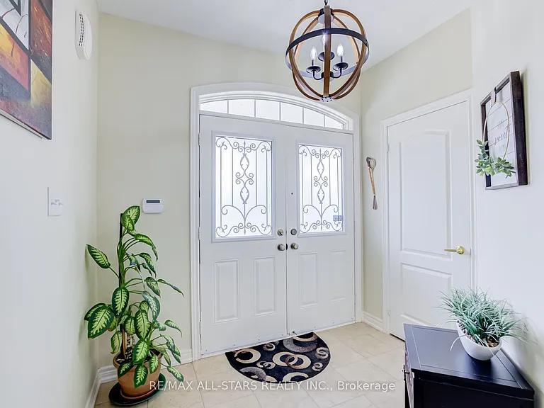 102 Creekland Ave — Photo 5