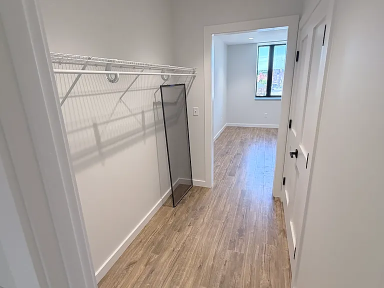345 Main St #303 — Photo 6