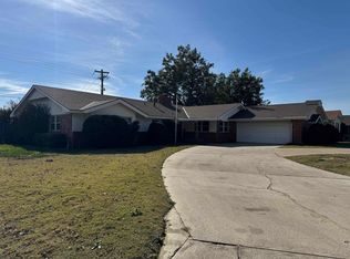 1901 Seneca Ave, Enid, OK 73703