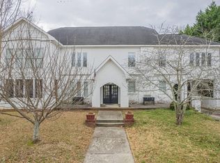 408 Heard St, Elberton, GA 30635