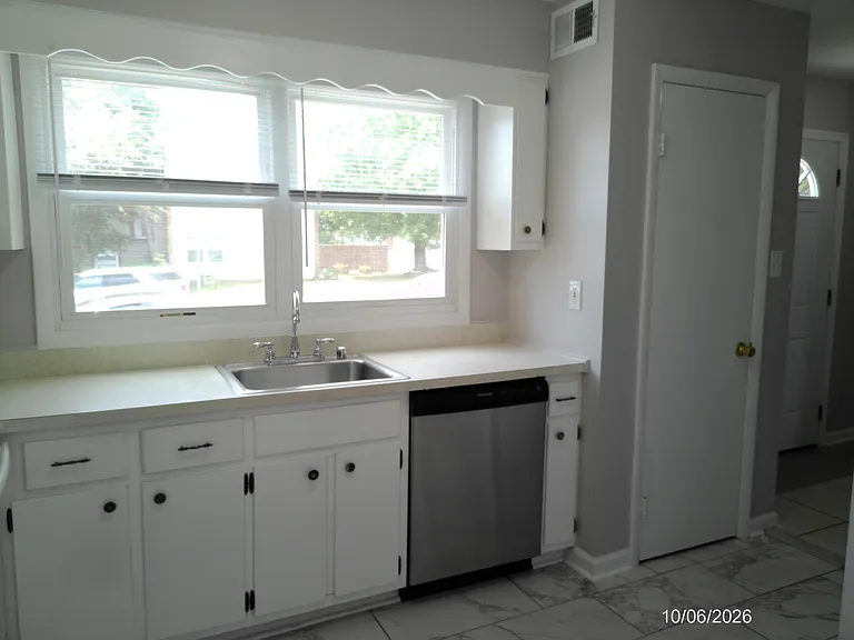 116 Marlow St SW — Photo 8