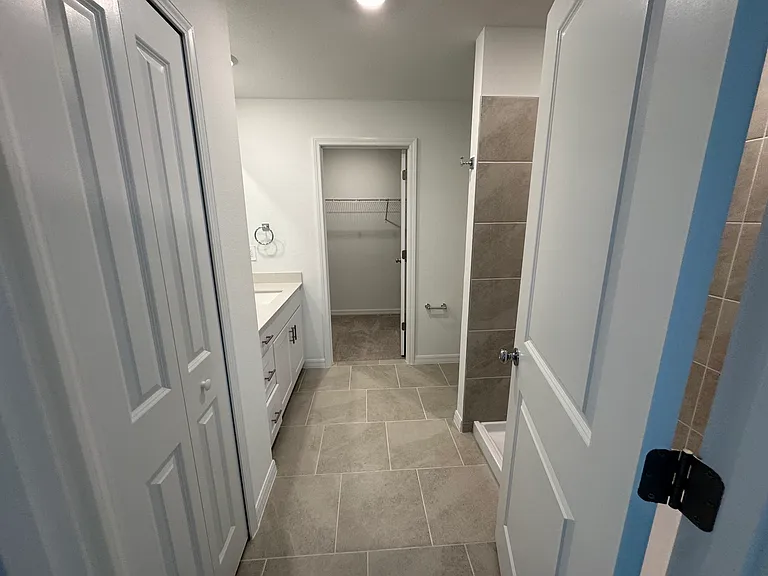 11843 Cloverly Ln — Photo 8