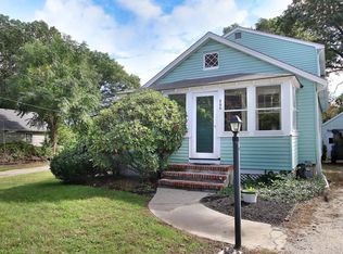 290 Cedar St, Dedham, MA 02026