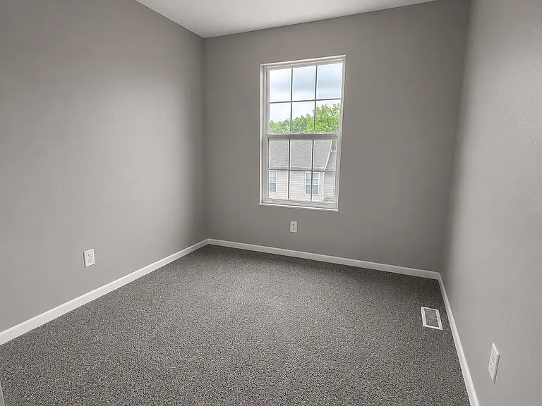 190 Dell St #6 — Photo 7