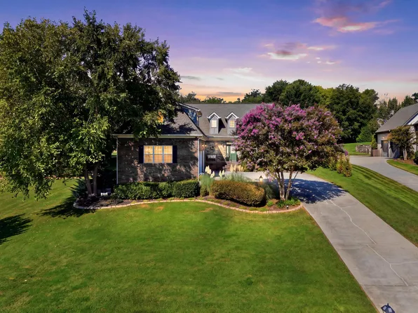 7345 Splendid View Dr, Ooltewah, TN 37363