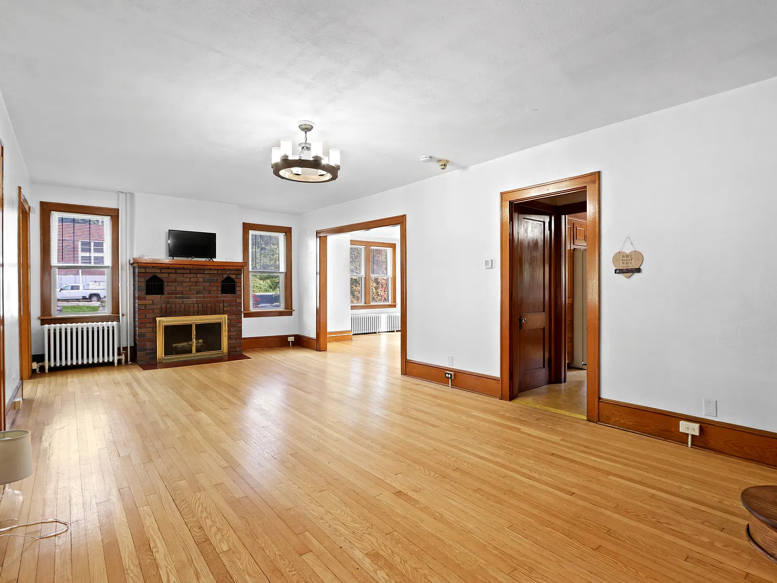 4 bed, 3596 sqft, $3,450 — Photo 4