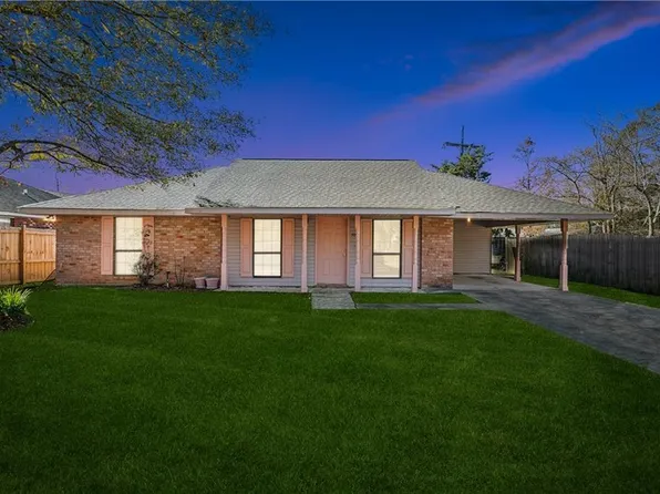 301 Cedar Ln, Ponchatoula, LA 70454