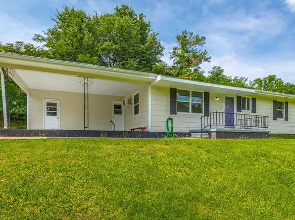 103 Cleveland Rd, Rossville, GA 30741