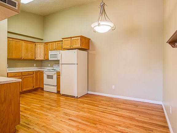5th image of 1514 N 1285 W Unit 58