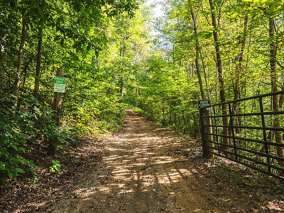 42nd image of Georges Run Rd
