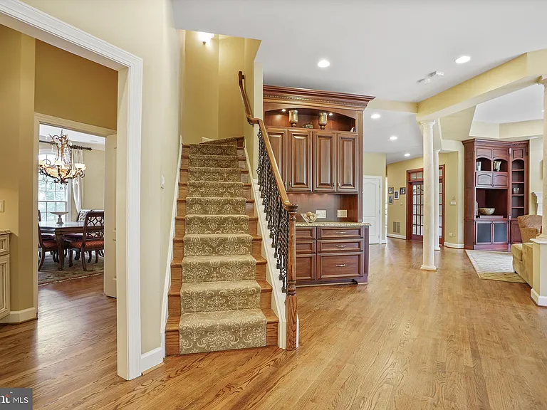9864 Walker Glen Ct — Photo 81