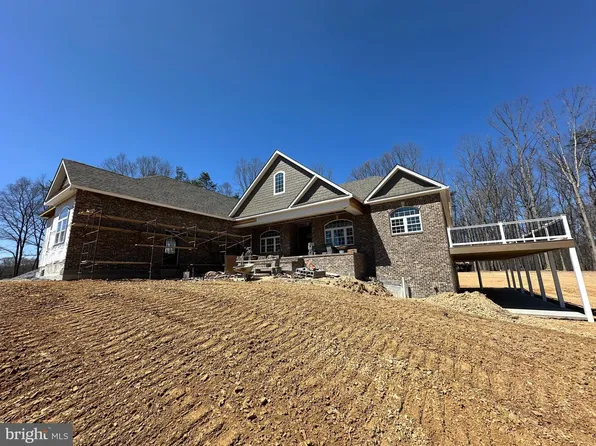 2225 Cedar Grove Rd, Winchester, VA 22603