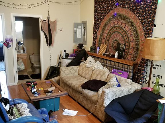 3rd image of 2243 N Camac St #2A