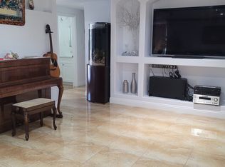 18272 Lisa Ln, Huntington Beach, CA 92646