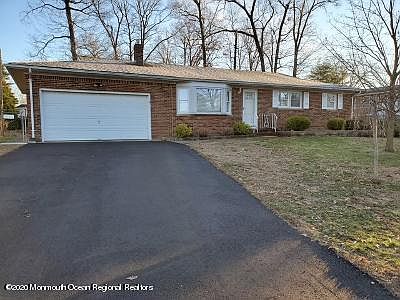 1st image of 871 Brookside Dr