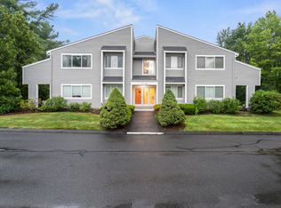 28 Hilltop Dr #28, Weatogue, CT 06089
