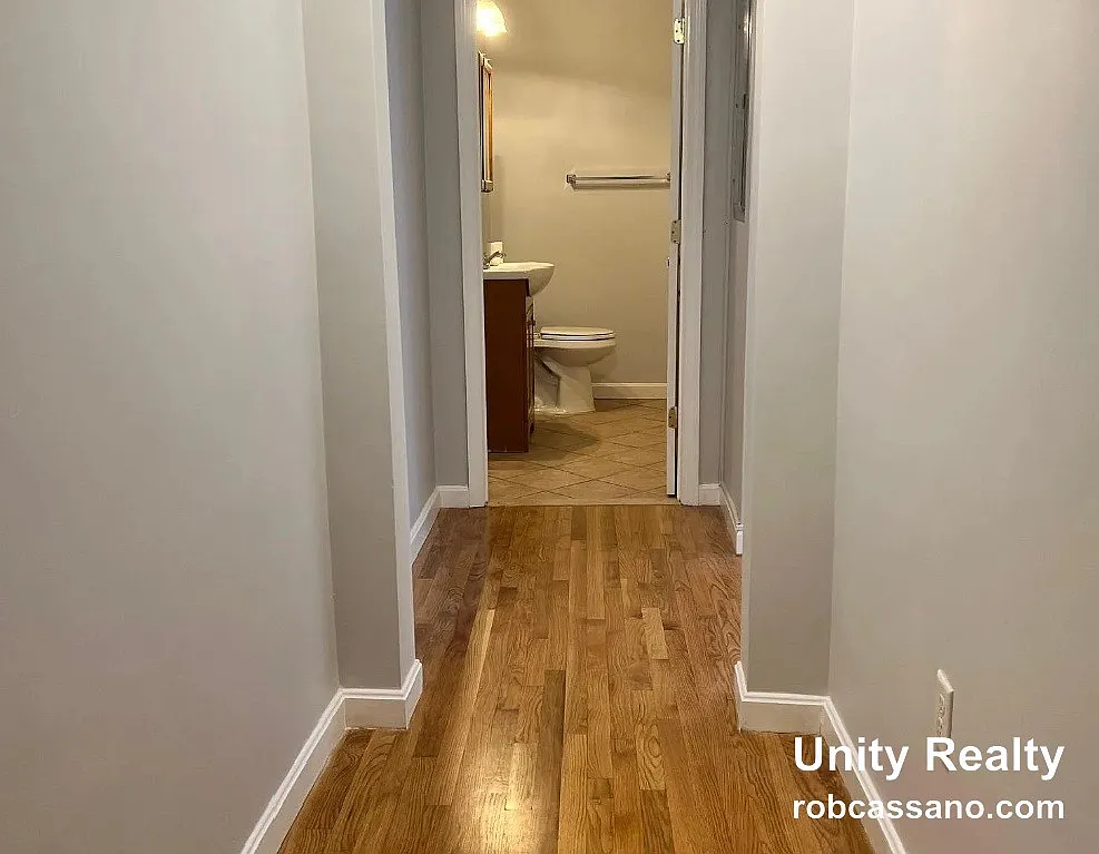 2 bed, 1.0 bath, $2,700 — Photo 2