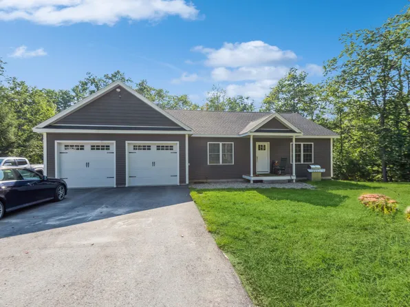 31 Oak Drive Drive, Cornish, ME 04020