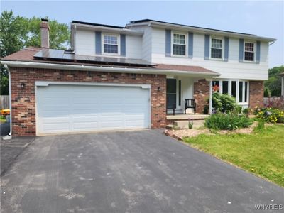74 Hawthorne Dr, Orchard Park, NY, 14127