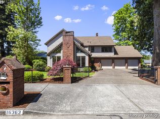 16363 NE Tillamook St, Portland, OR 97230