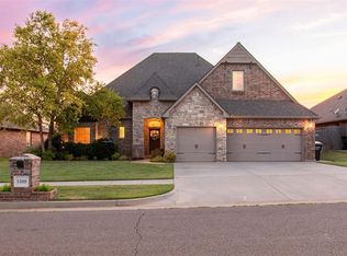 1309 Denver Cir, Moore, OK 73160