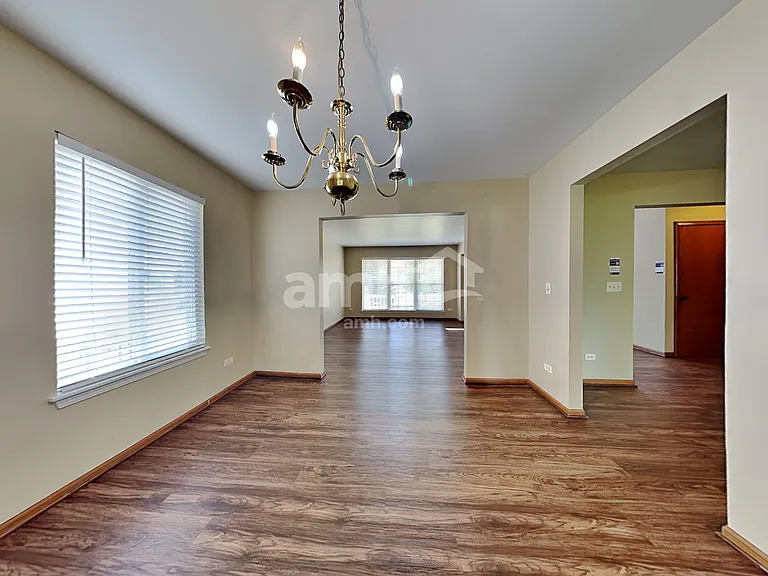 2707 Steamboat Cir — Photo 5