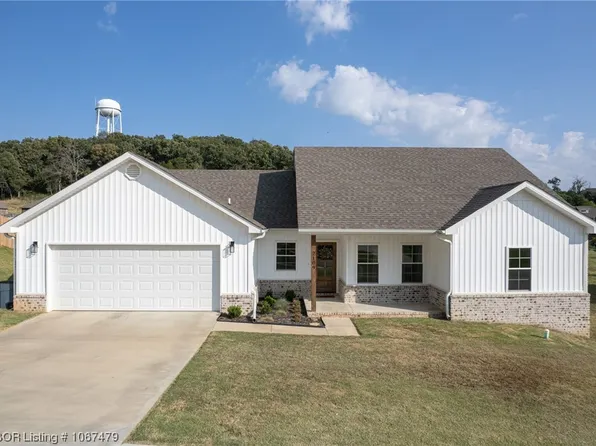 2109 Wisteria Ln, Van Buren, AR 72956