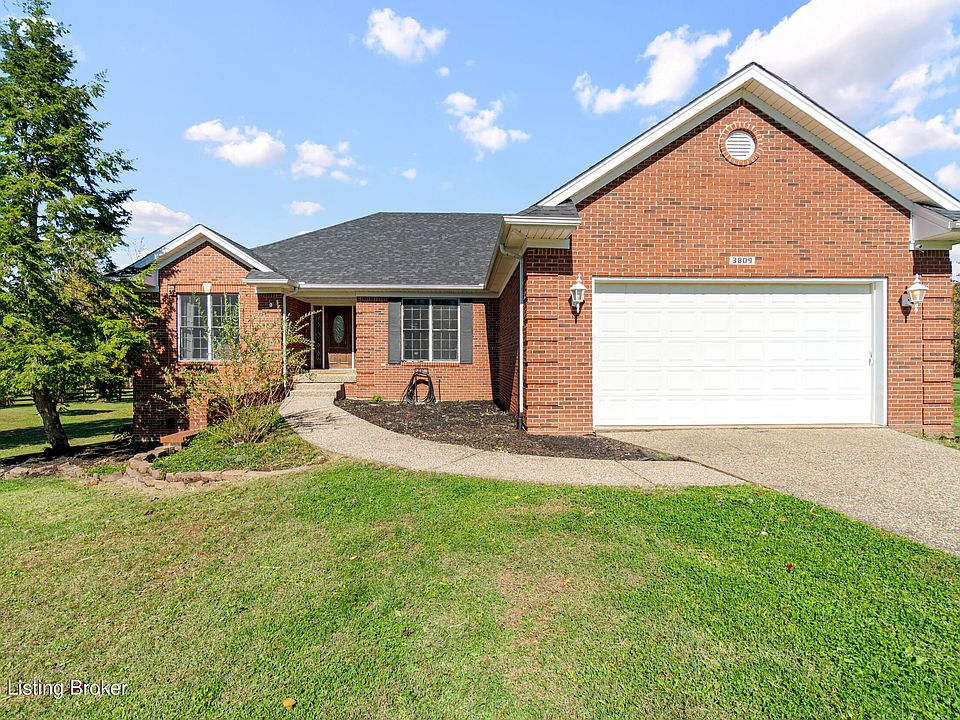 1st image of 3809 Carriage Pointe Dr