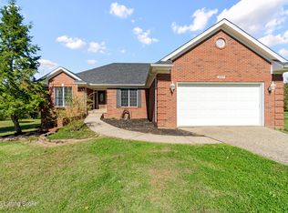 3809 Carriage Pointe Dr, Crestwood, KY 40014
