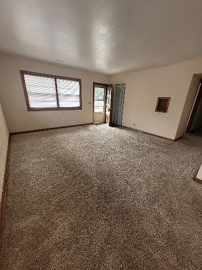 1810 Main St #2