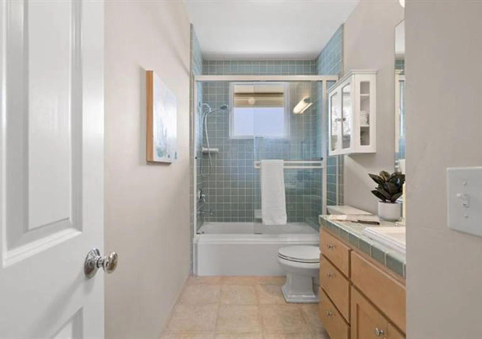 Move In Offer Shared Home With Flexible Room & Pricing Options | Ucsc Westside — Photo 3