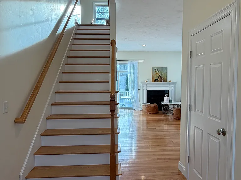33 Boardwalk Dr #33 — Photo 9