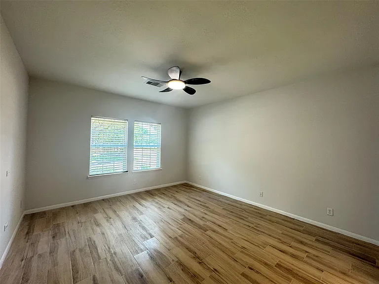8107 Gran Villa Dr — Photo 21