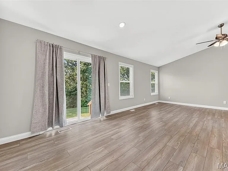 5540 Autumn Trace Pkwy — Photo 10
