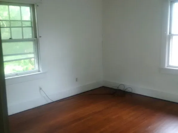 324 E 2nd St, Bloomington, IN 47401