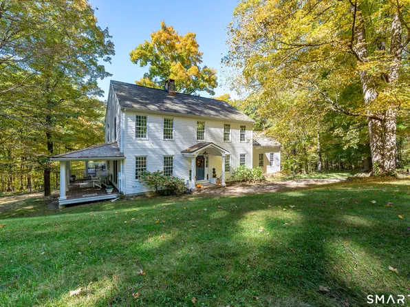 129 Cross Highway, Redding, CT 06896
