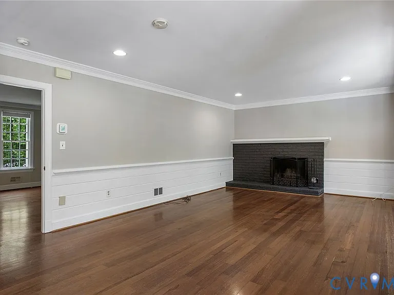 9900 Kingsbridge Rd — Photo 19